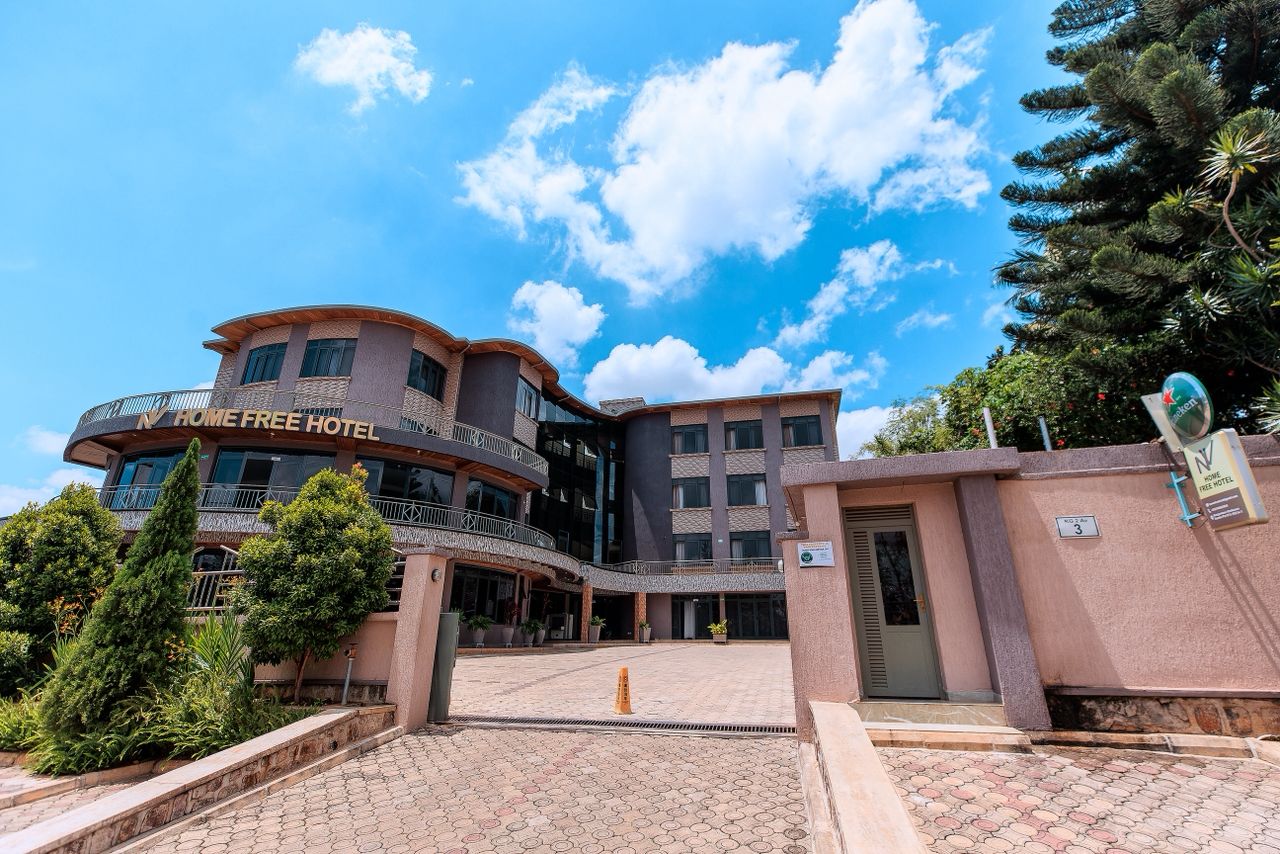 HomeFree Hotel